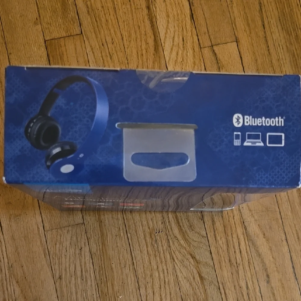 Wireless Headphones - Black and Blue